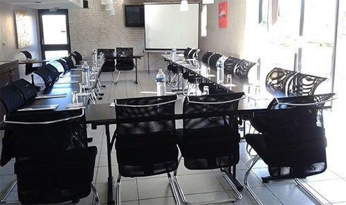The Originals City, Novella Confort, Nantes Est 2* Carquefou